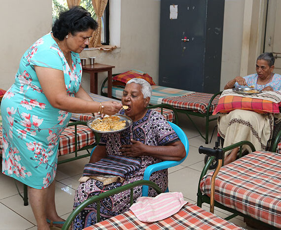 Special-Non-Vegterian-food-served-on-sunday-and-feast-days